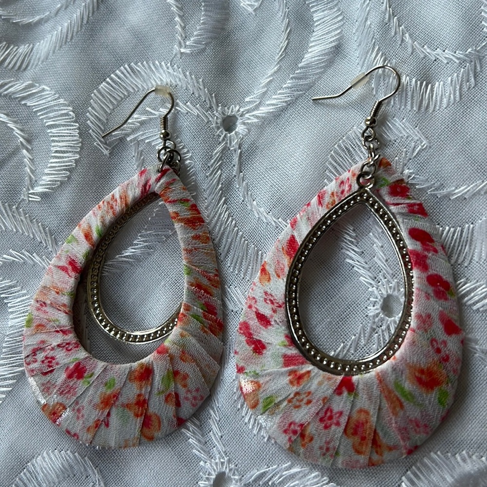 Floral dangling fabric earrings with silver dangling piece